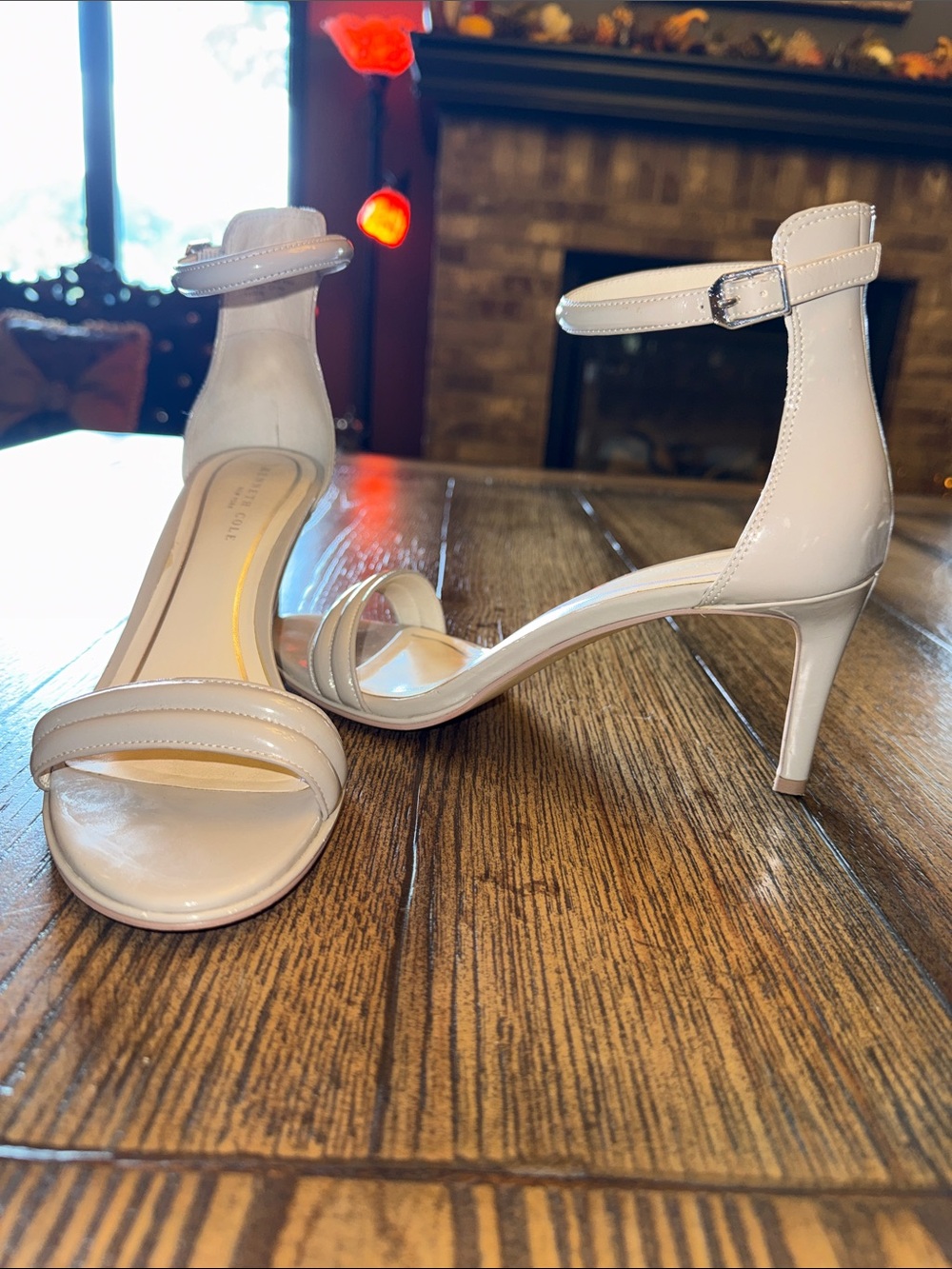 Kenneth Cole Light Gray Ankle-Strap Mid-Heel Sandals